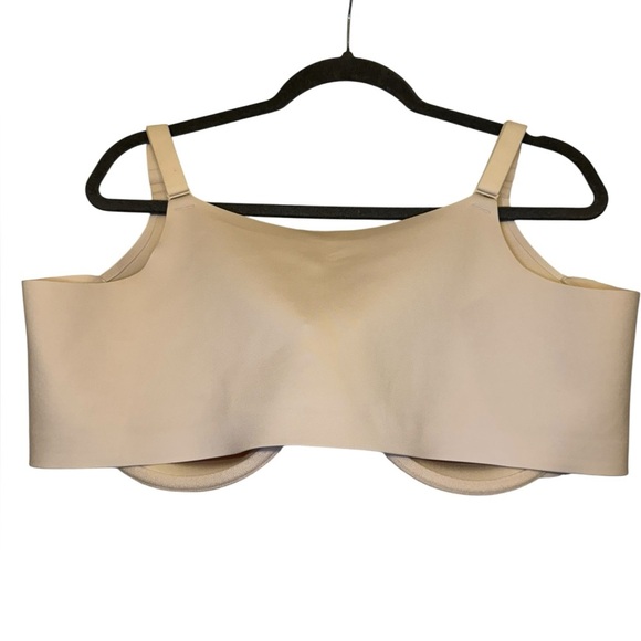 Cacique Totally Smooth Front Close Bra - Picture 5 of 8